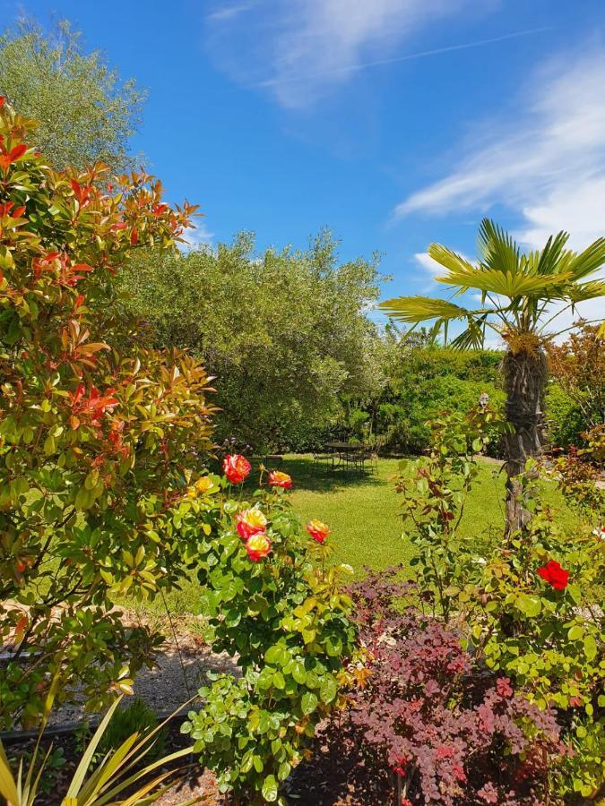 La Cabane Du Pesquier En Provence Caumont-sur-Durance ภายนอก รูปภาพ